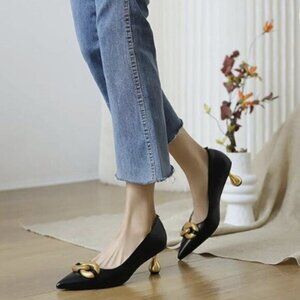 XYD Low Heel Pointed Toe Pumps with Metal Chain Solid Golden Heeled Shoes Black